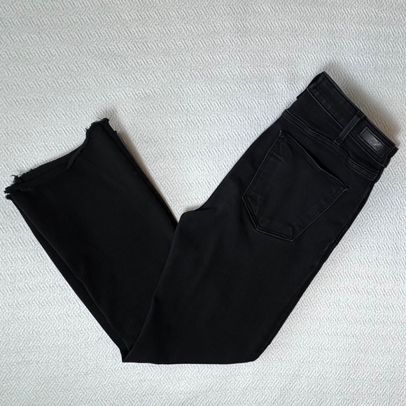 ABERCROMBIE & FITCH Simone High Rise Ankle Flare Faded Black Sz 27 / 4 Short - Picture 1 of 13